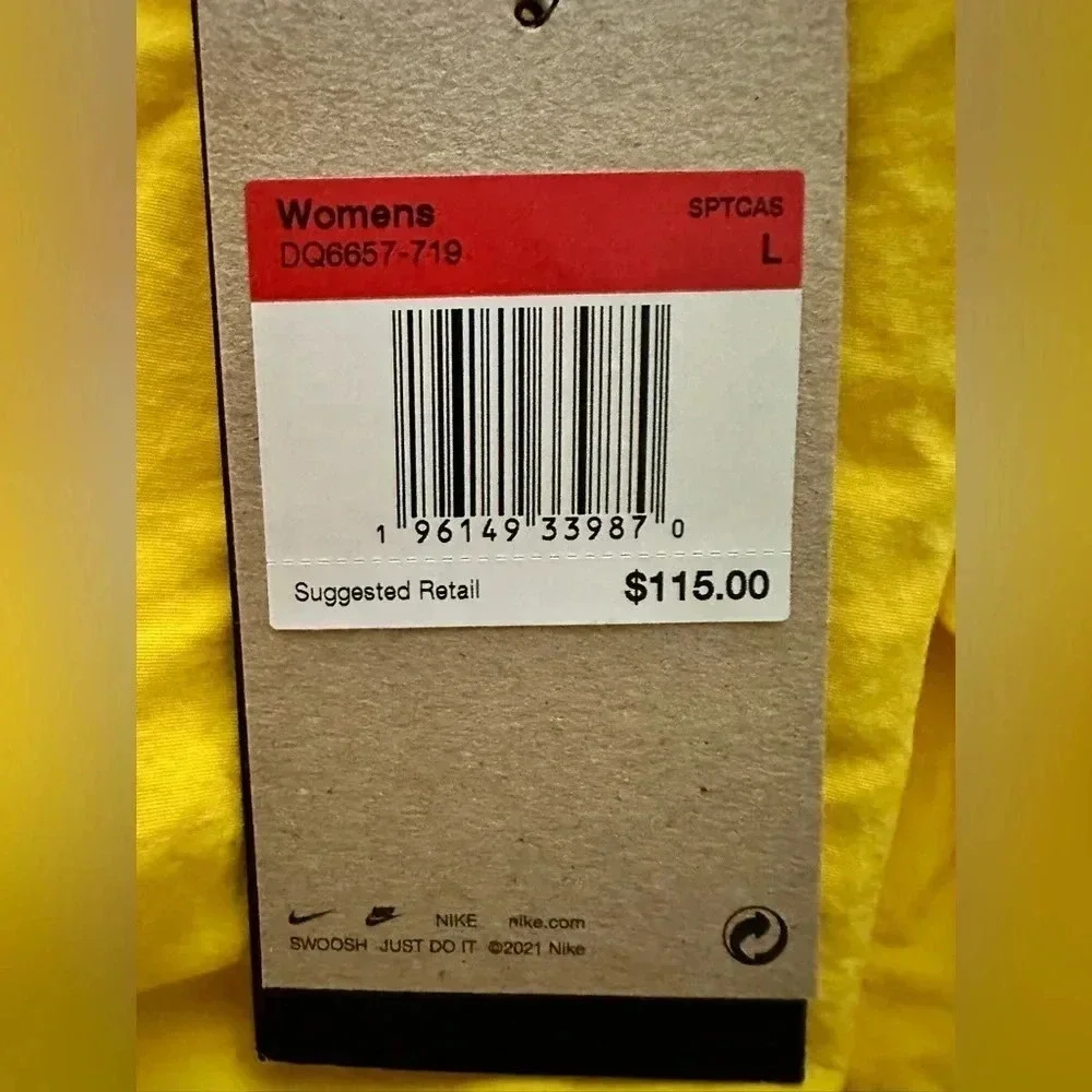 NIKE Womens Tech Pack Nylon Pullover Jacket Packable - NWT - Picture 8 of 9